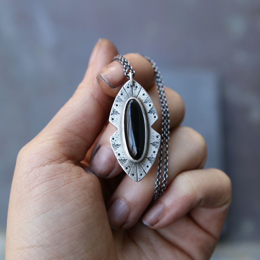 Rogue River Necklace in Onyx
