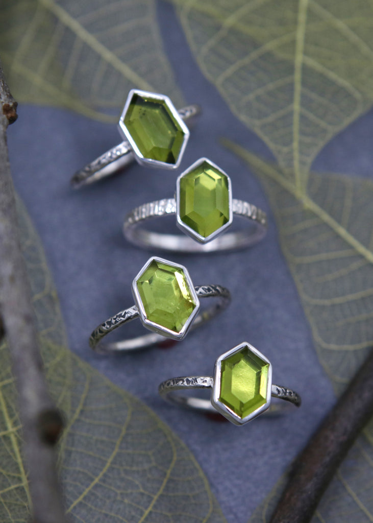 Peridot Hex Stargazer - Size 6.5
